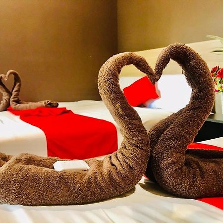 Highway Times Inn Hotel Ipoh Ngoại thất bức ảnh