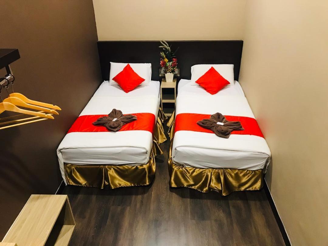 Highway Times Inn Hotel Ipoh Ngoại thất bức ảnh